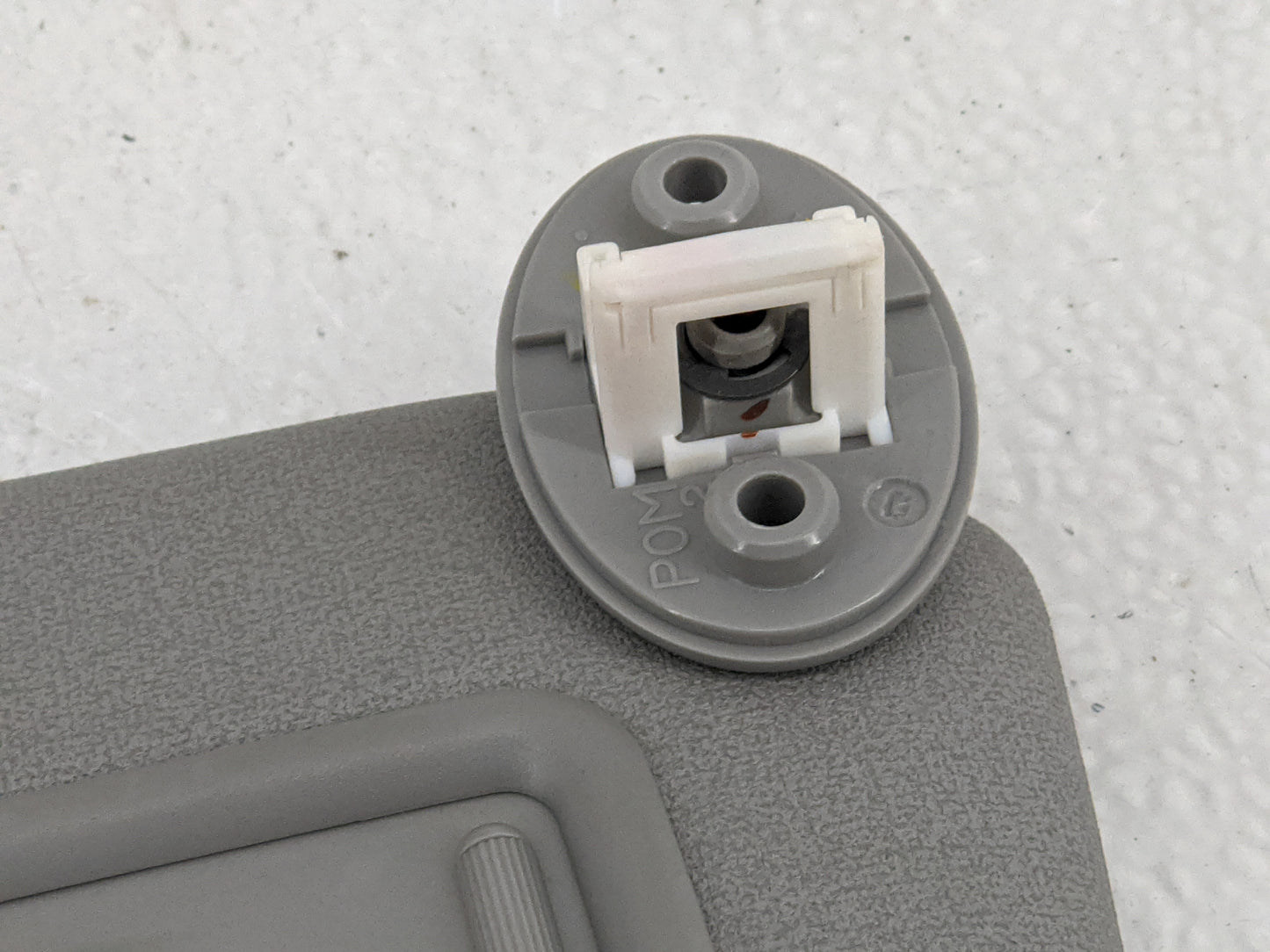 2004-2005 Toyota Rav4 Sun Visor Shade Replacement Passenger Right Mirror Fits Fits 2004 2005 OEM Used Auto Parts - Oemusedau