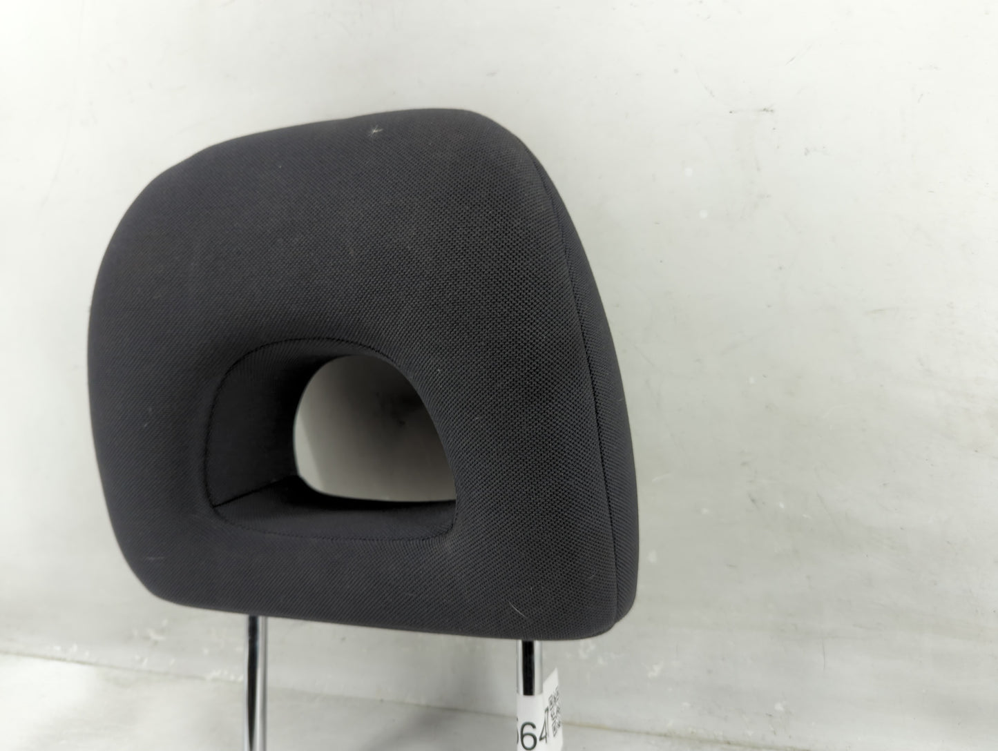 2004 Toyota Rav4 Headrest Head Rest Front Driver Passenger Seat Fits OEM Used Auto Parts - Oemusedautoparts1.com