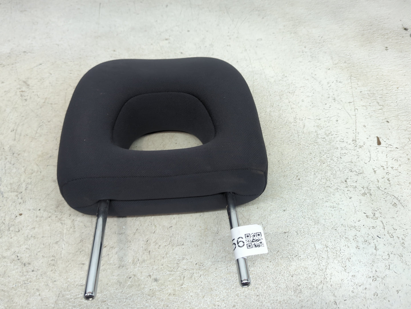 2004-2004 Toyota Rav4 Headrest Head Rest Front Driver Seat Black - Oemusedautoparts1.com