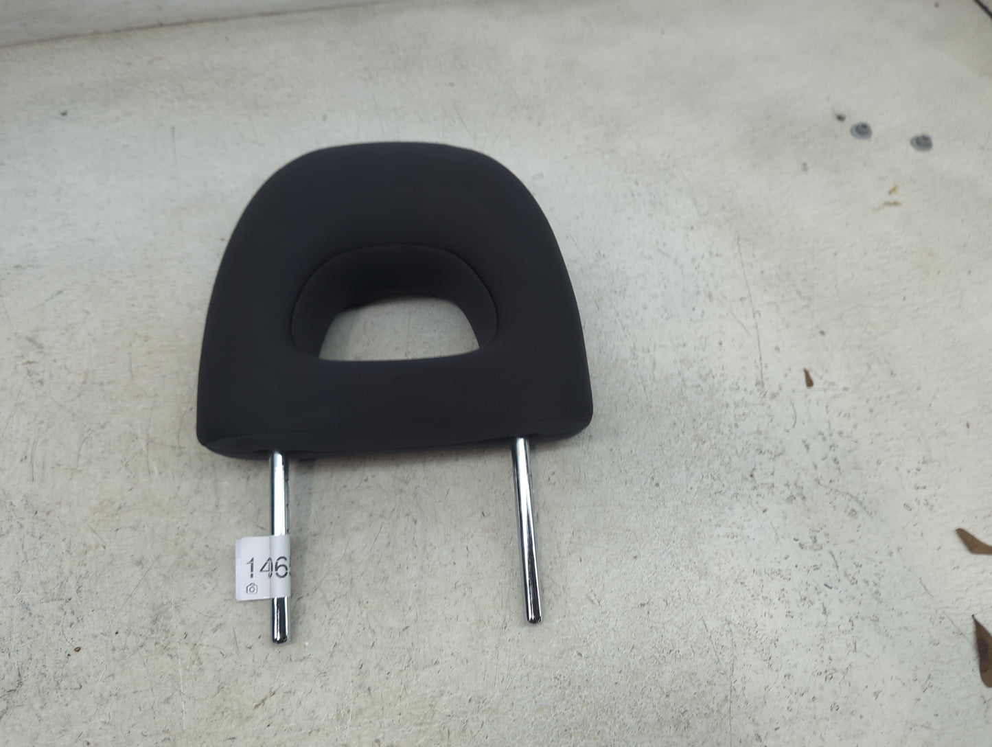 2004-2004 Toyota Rav4 Headrest Head Rest Front Driver Seat Black - Oemusedautoparts1.com