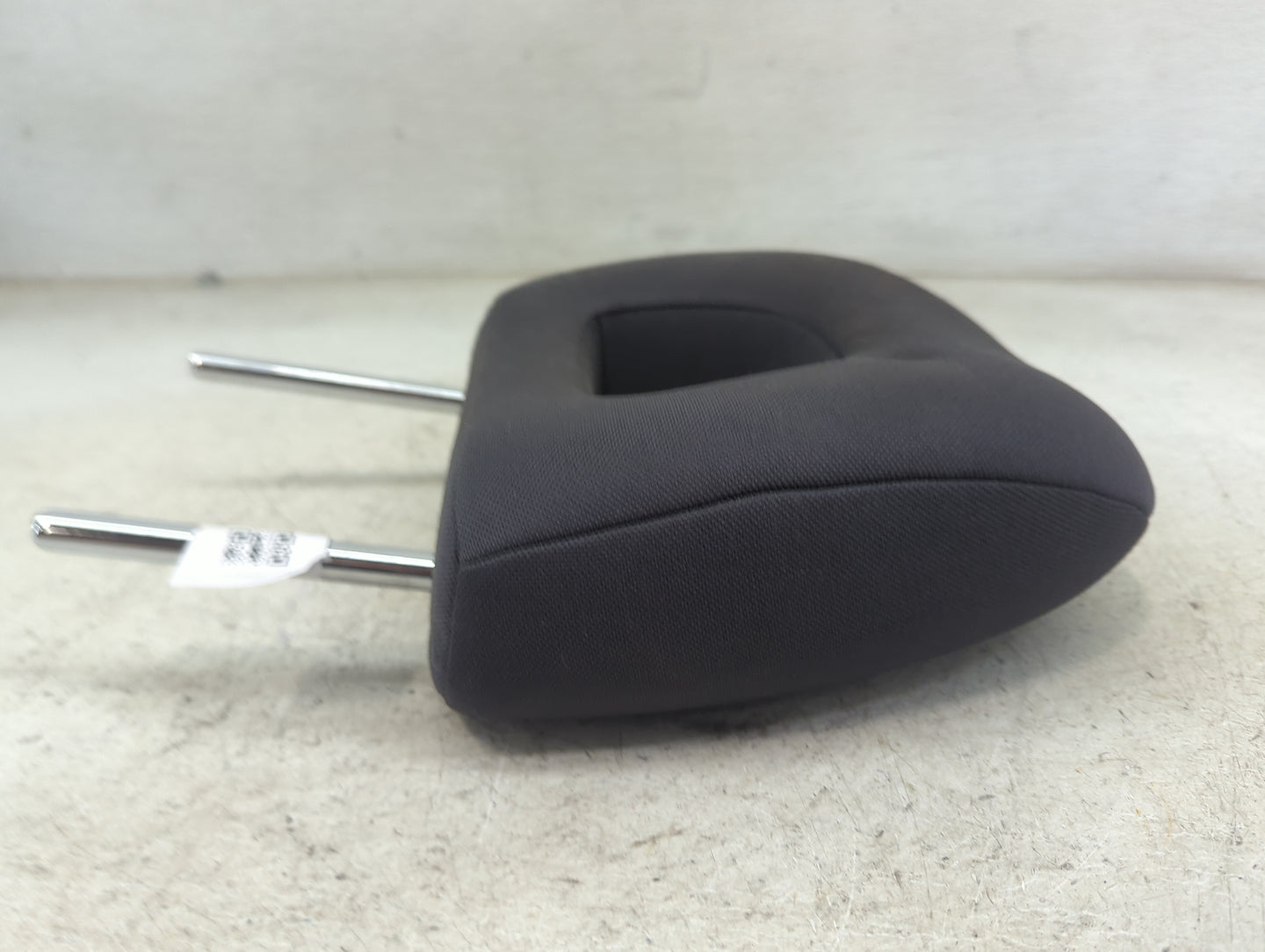 2004-2004 Toyota Rav4 Headrest Head Rest Front Driver Seat Black 1470668 - Oemusedautoparts1.com