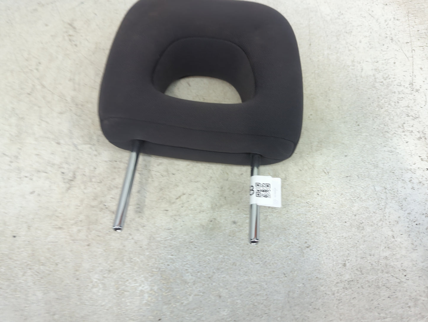 2004-2004 Toyota Rav4 Headrest Head Rest Front Driver Seat Black 1470668 - Oemusedautoparts1.com