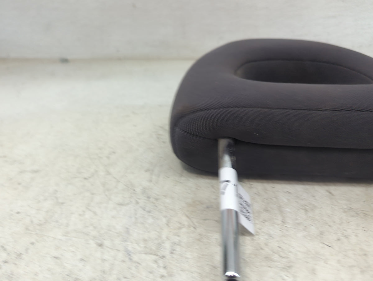 2004 Toyota Rav4 Headrest Head Rest Front Driver Passenger Seat Fits OEM Used Auto Parts - Oemusedautoparts1.com
