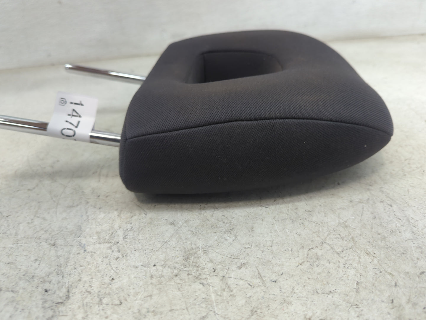 2004 Toyota Rav4 Headrest Head Rest Front Driver Passenger Seat Fits OEM Used Auto Parts - Oemusedautoparts1.com