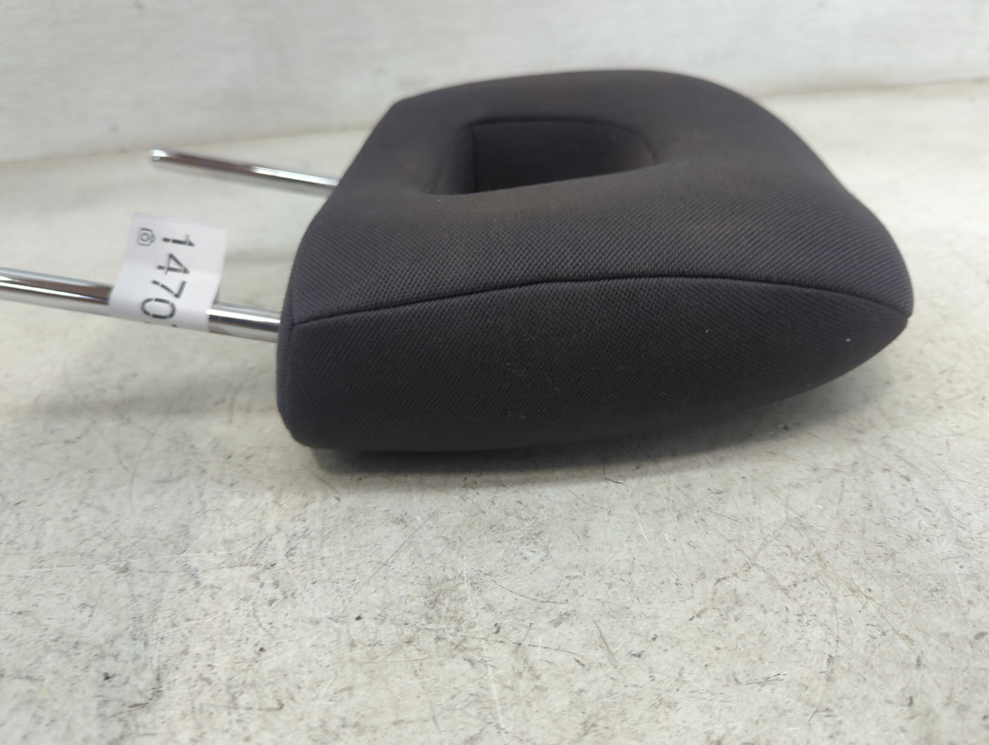 2004 Toyota Rav4 Headrest Head Rest Front Driver Passenger Seat Fits OEM Used Auto Parts - Oemusedautoparts1.com