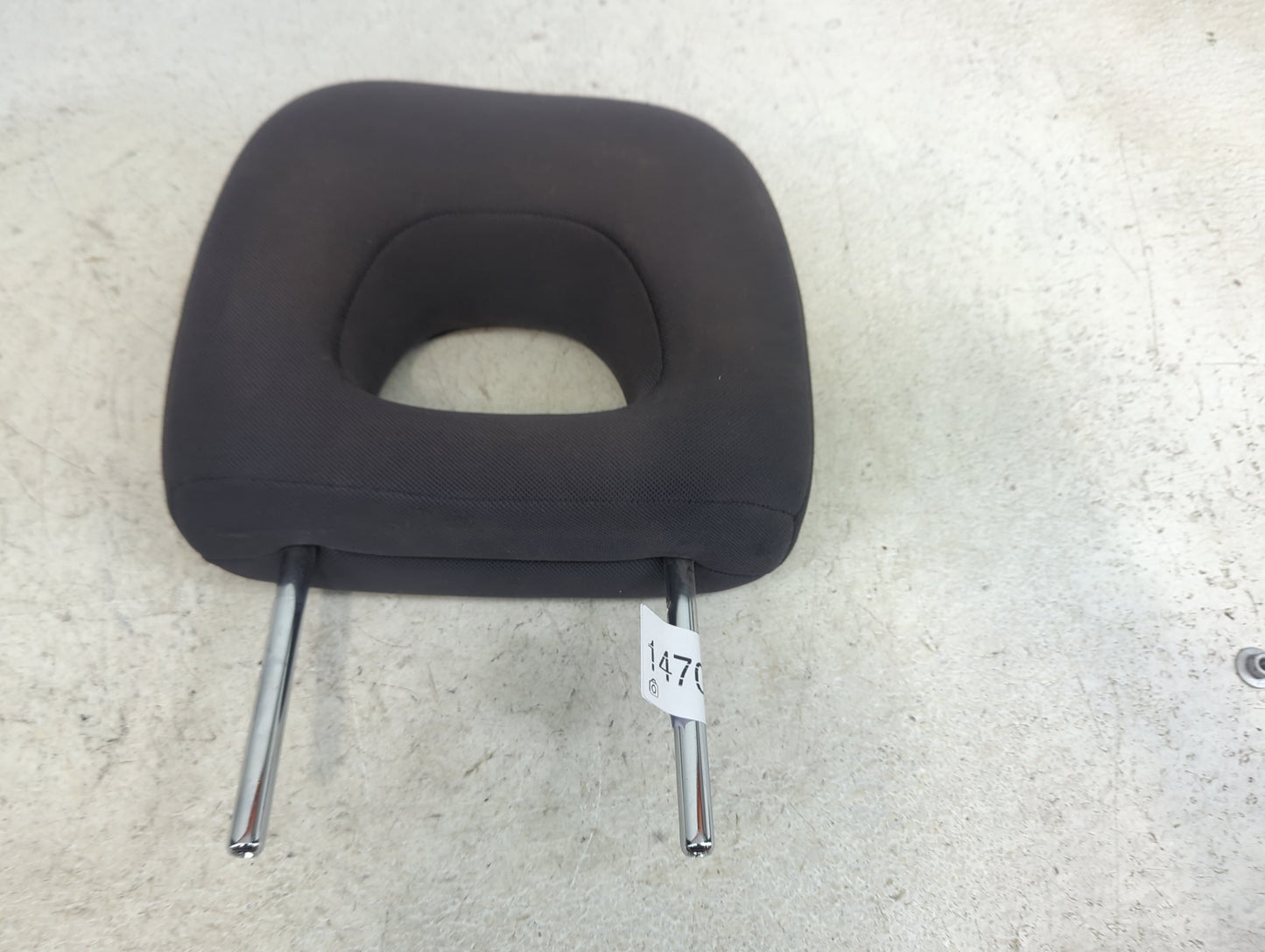 2004 Toyota Rav4 Headrest Head Rest Front Driver Passenger Seat Fits OEM Used Auto Parts - Oemusedautoparts1.com