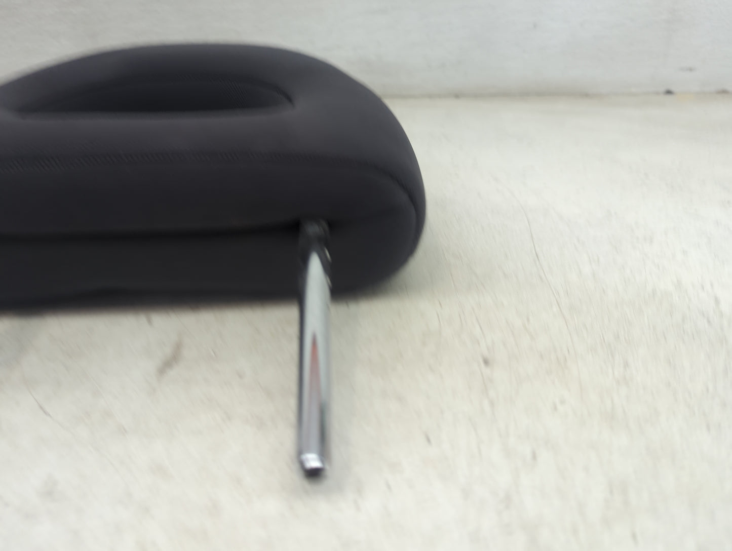 2004 Toyota Rav4 Headrest Head Rest Rear Seat Fits OEM Used Auto Parts - Oemusedautoparts1.com
