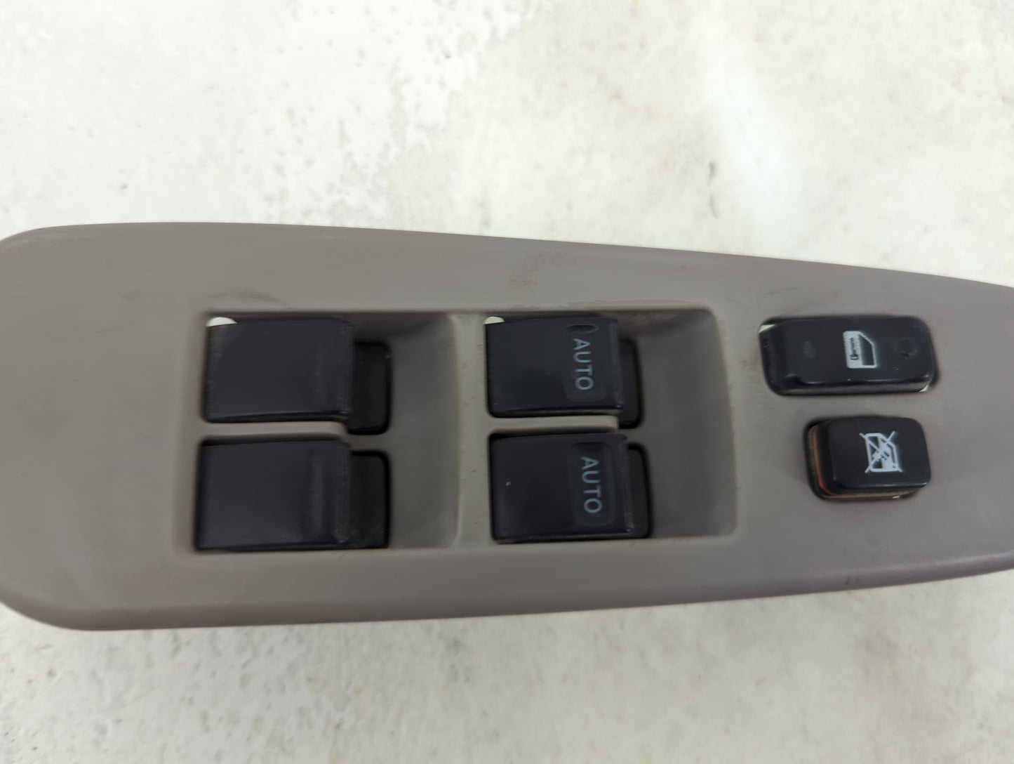 2001-2004 Toyota Sequoia Master Power Window Switch Replacement Driver Side Left P/N:514359 Fits Fits 2001 2002 2003 2004 OE