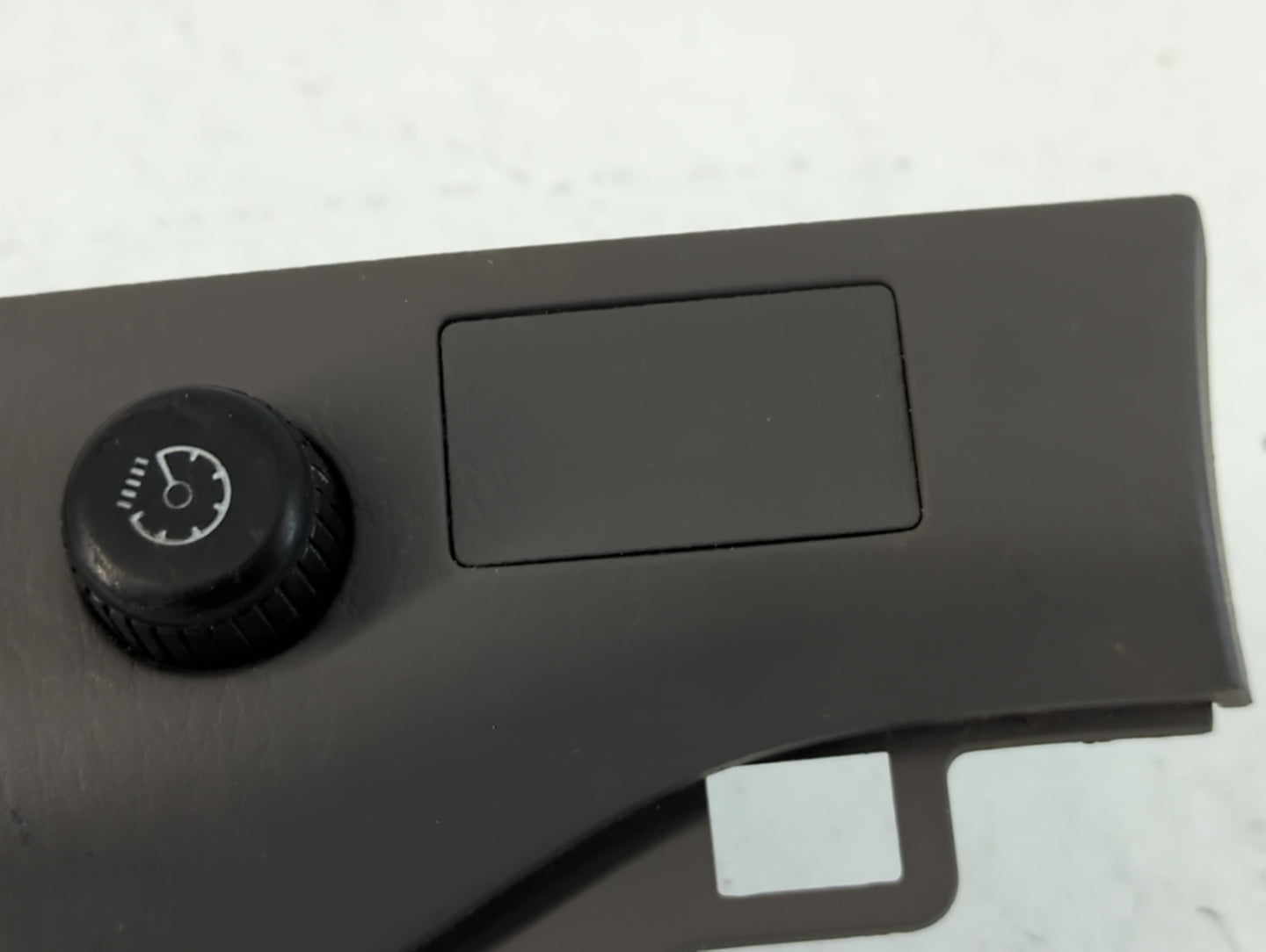 2004 Sequoia SEQUOIA DASH BEZEL CRUISE CONTROL DIMMER SWITCH PANEL OEMUI47416 - Oemusedautoparts1.com