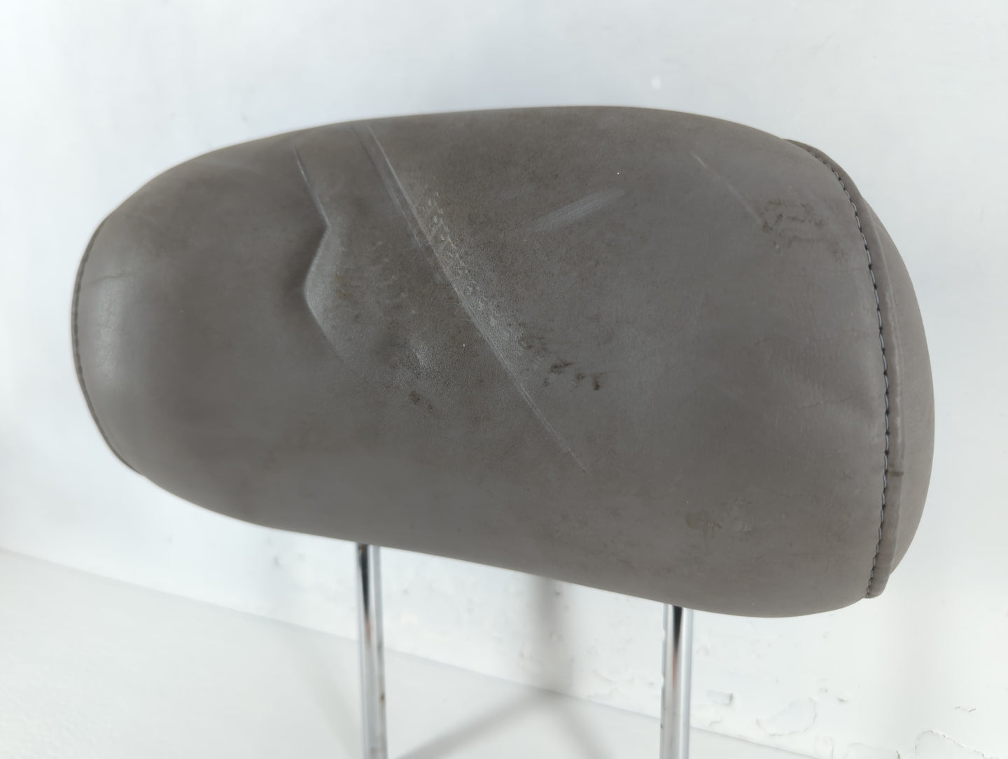 2004 Toyota Sequoia Headrest Head Rest Front Driver Passenger Seat Fits OEM Used Auto Parts - Oemusedautoparts1.com