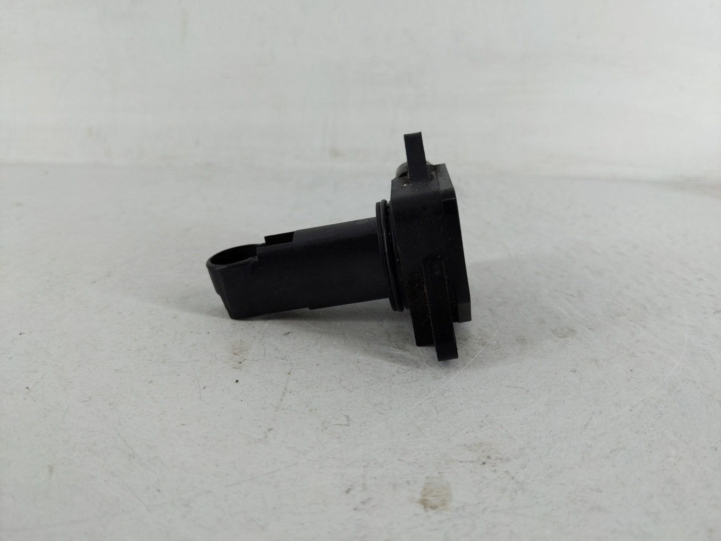 2004-2006 Toyota Sienna Mass Air Flow Meter Maf - Oemusedautoparts1.com