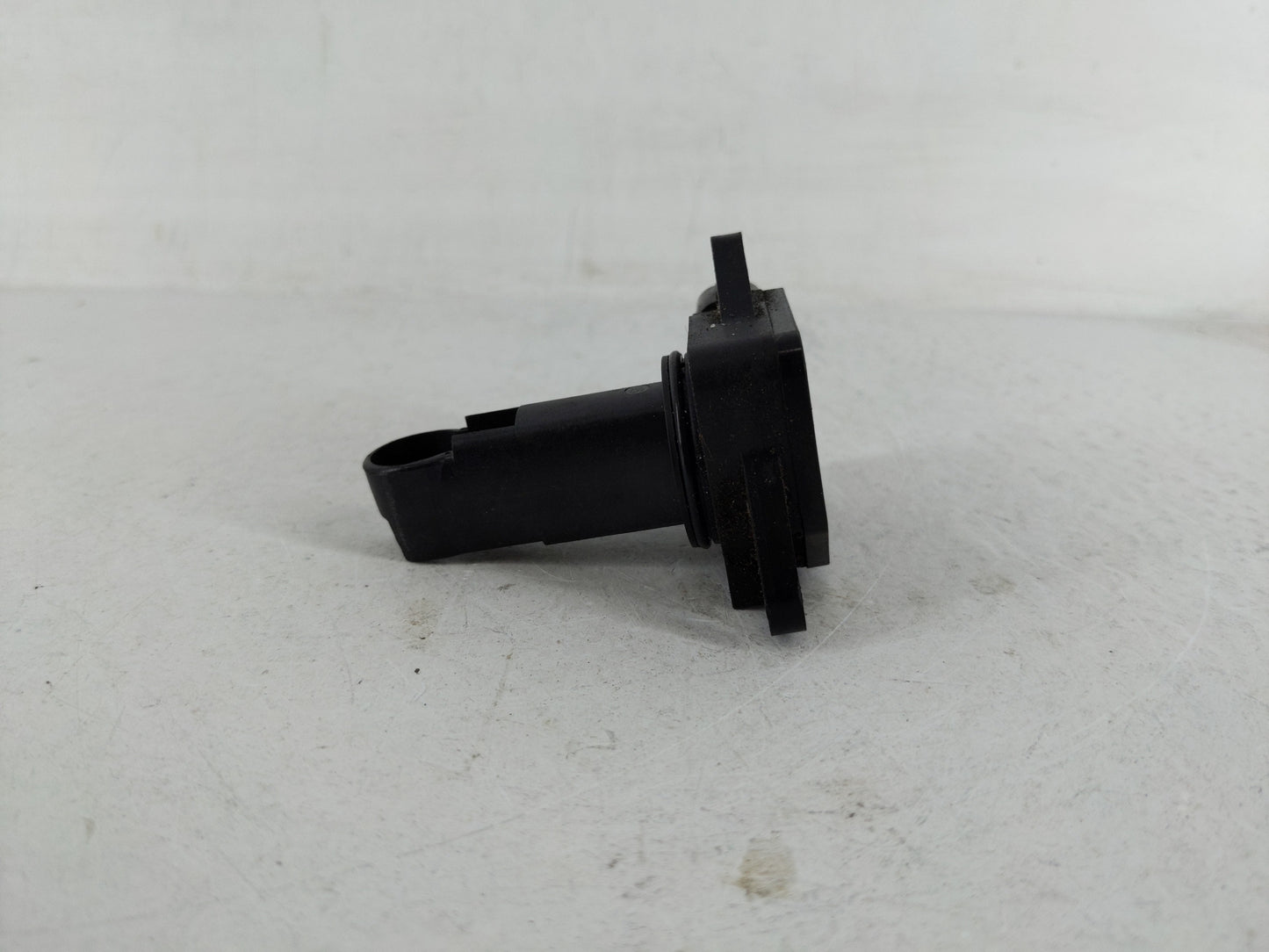 2004-2006 Toyota Sienna Mass Air Flow Meter Maf - Oemusedautoparts1.com