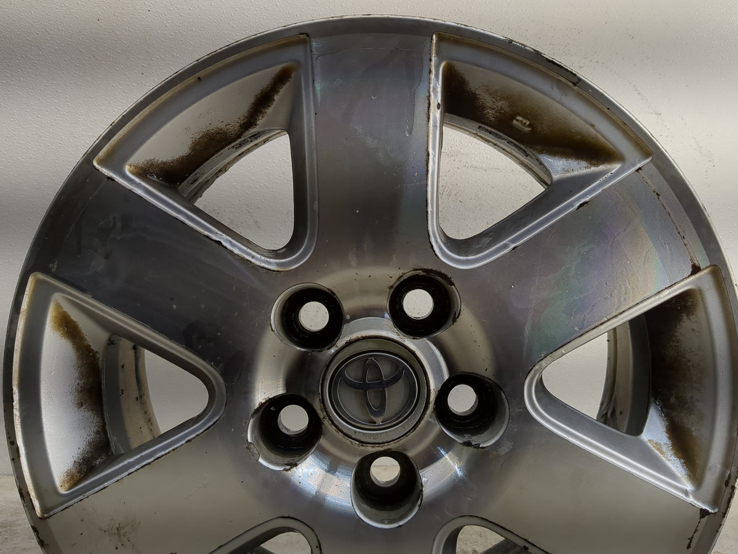 2004-2010 Toyota Sienna Oem Wheel Rim - Oemusedautoparts1.com