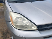 2004-2005 Toyota Sienna Passenger Right Oem Head Light Headlight Lamp 1169842 - Oemusedautoparts1.com