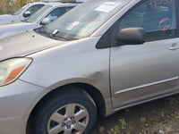 2004-2010 Toyota Sienna Driver Fender - Oemusedautoparts1.com