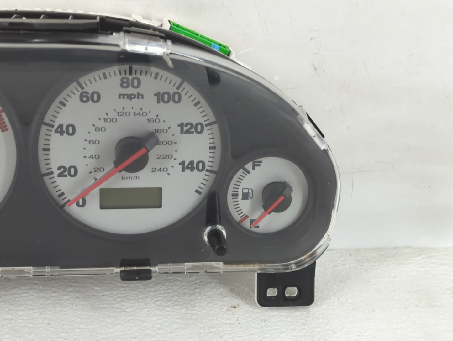 2004-2005 Toyota Sienna Instrument Cluster Speedometer Gauges P/N:78100 S5A A330 Fits Fits 2004 2005 OEM Used Auto Parts - O