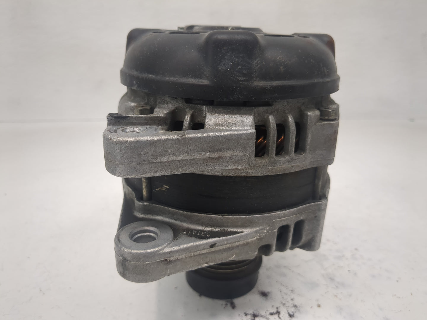 2004-2005 Toyota Sienna Alternator Replacement Generator Charging Assembly Engine OEM P/N:27060-0A110 27060-20270 Fits OEM U