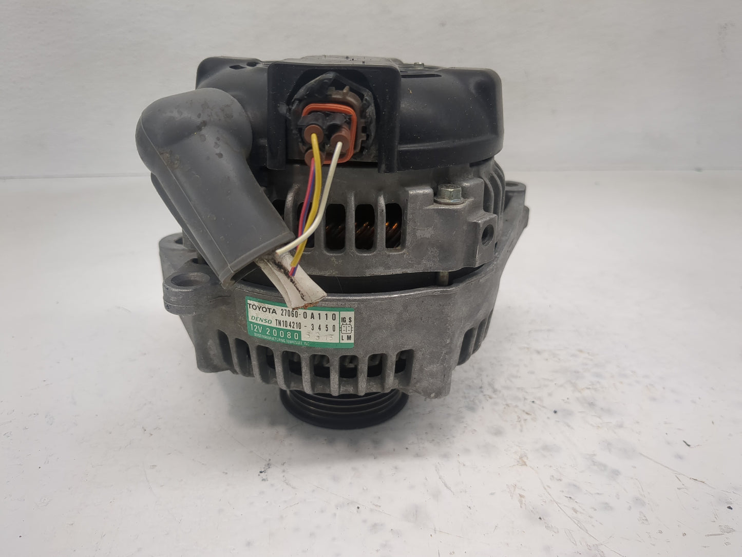 2004-2005 Toyota Sienna Alternator Replacement Generator Charging Assembly Engine OEM P/N:27060-0A110 27060-20270 Fits OEM U