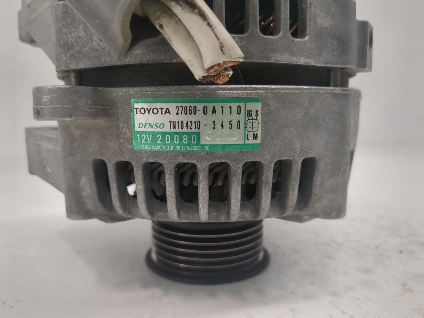 2004-2005 Toyota Sienna Alternator Replacement Generator Charging Assembly Engine OEM P/N:27060-0A110 27060-20270 Fits OEM U
