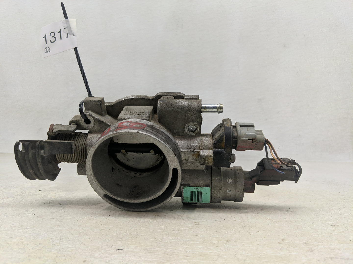 2004-2006 Toyota Sienna Throttle Body Fits Fits 2003 2004 2005 2006 2007 2008 2009 2010 OEM Used Auto Parts - Oemusedautopar