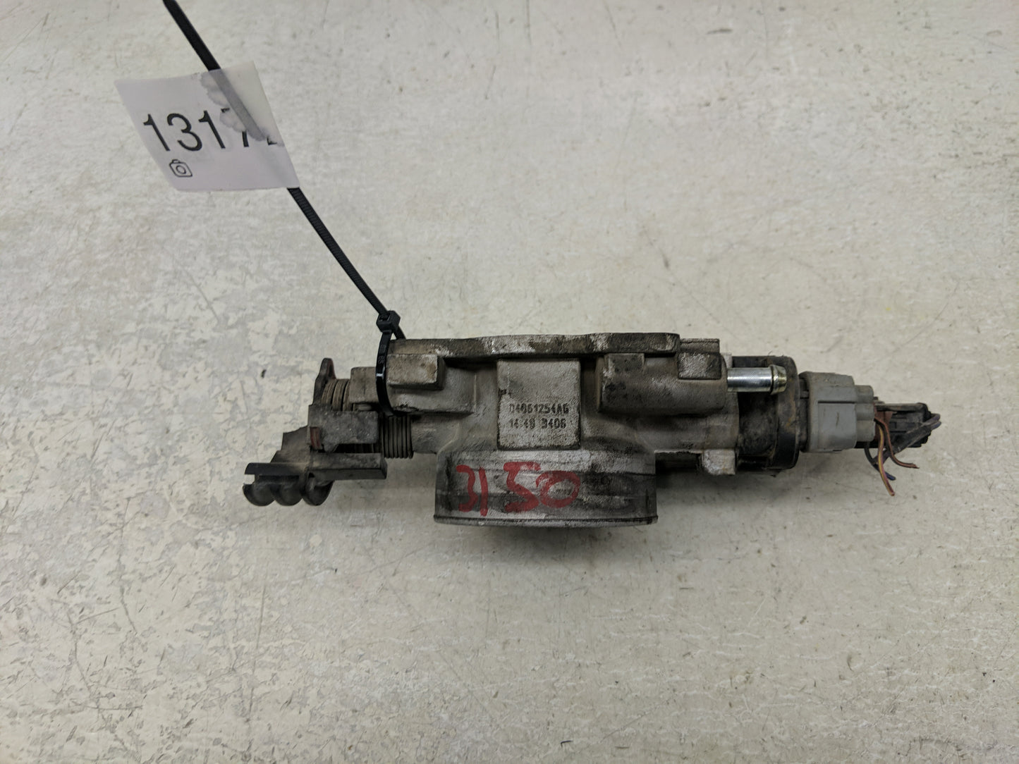 2004-2006 Toyota Sienna Throttle Body Fits Fits 2003 2004 2005 2006 2007 2008 2009 2010 OEM Used Auto Parts - Oemusedautopar