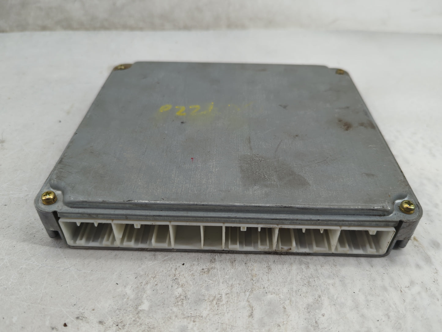 2004 Toyota Sienna PCM Engine Control Computer ECU ECM PCU OEM P/N:89661-08091 TN275000-8460 Fits OEM Used Auto Parts - Oemu