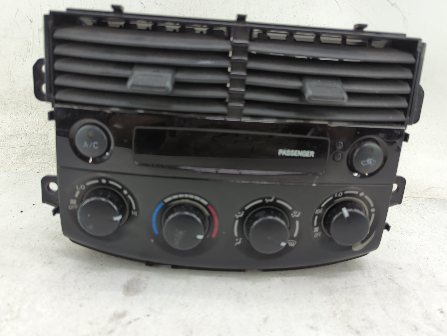 2004 Toyota Sienna Climate Control Module Temperature AC/Heater Replacement P/N:84010-08010 3E0210F Fits OEM Used Auto Parts