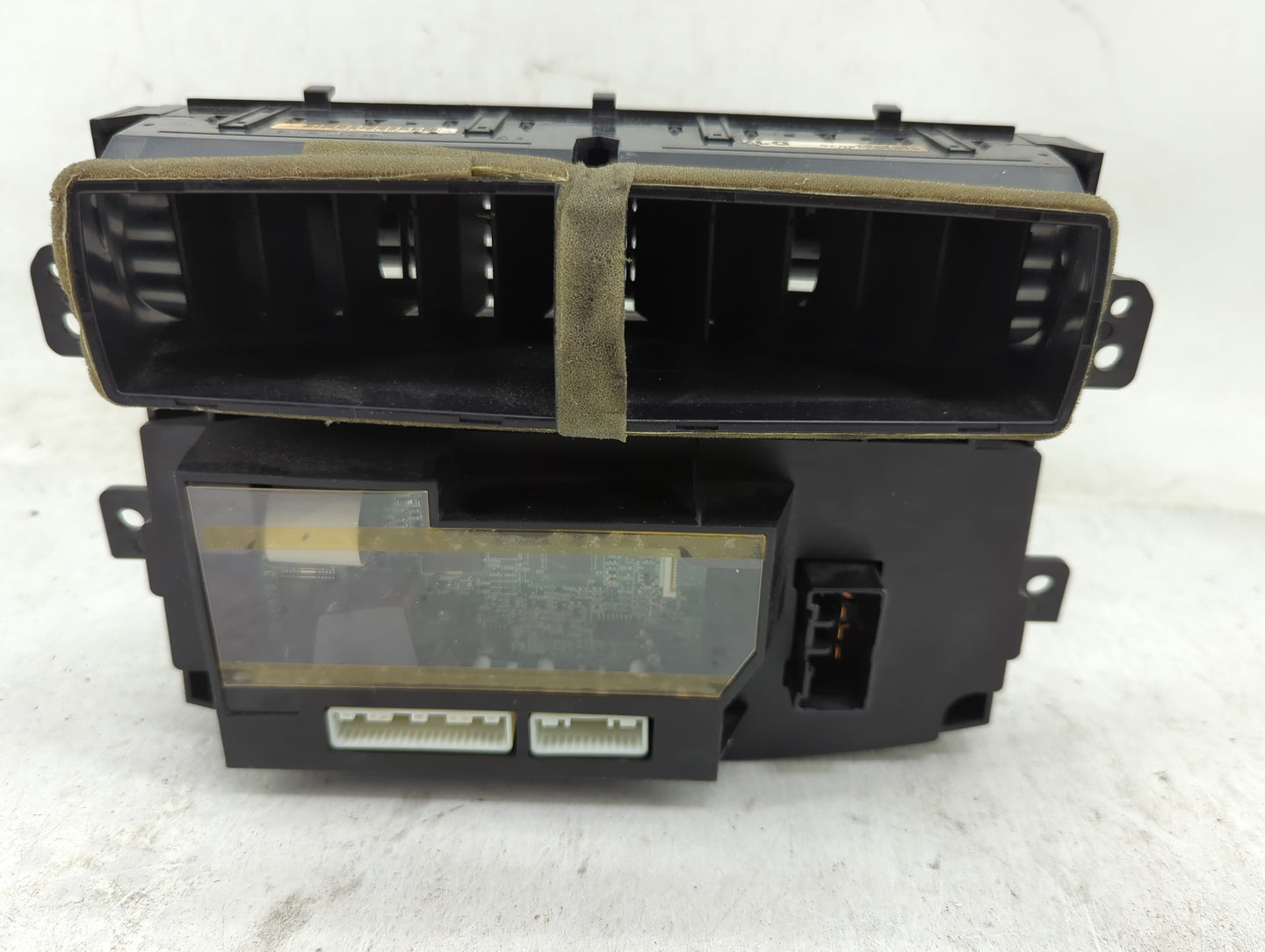 2004 Toyota Sienna Climate Control Module Temperature AC/Heater Replacement P/N:84010-08010 3E0210F Fits OEM Used Auto Parts