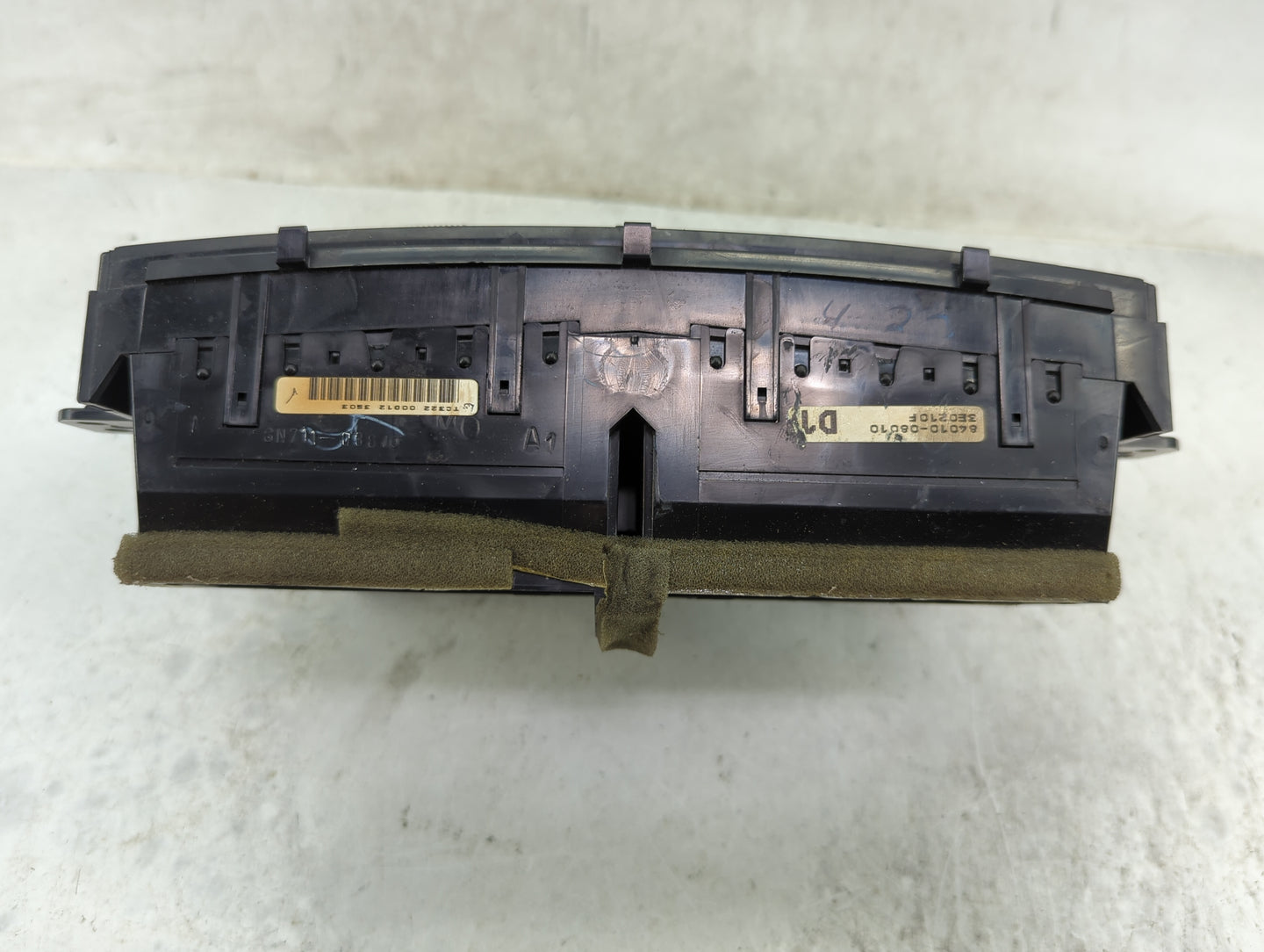 2004 Toyota Sienna Climate Control Module Temperature AC/Heater Replacement P/N:84010-08010 3E0210F Fits OEM Used Auto Parts
