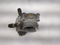 2004-2006 Toyota Sienna Throttle Body P/N:22030-0A020 Fits Fits 2003 2004 2005 2006 2007 2008 2009 2010 OEM Used Auto Parts 