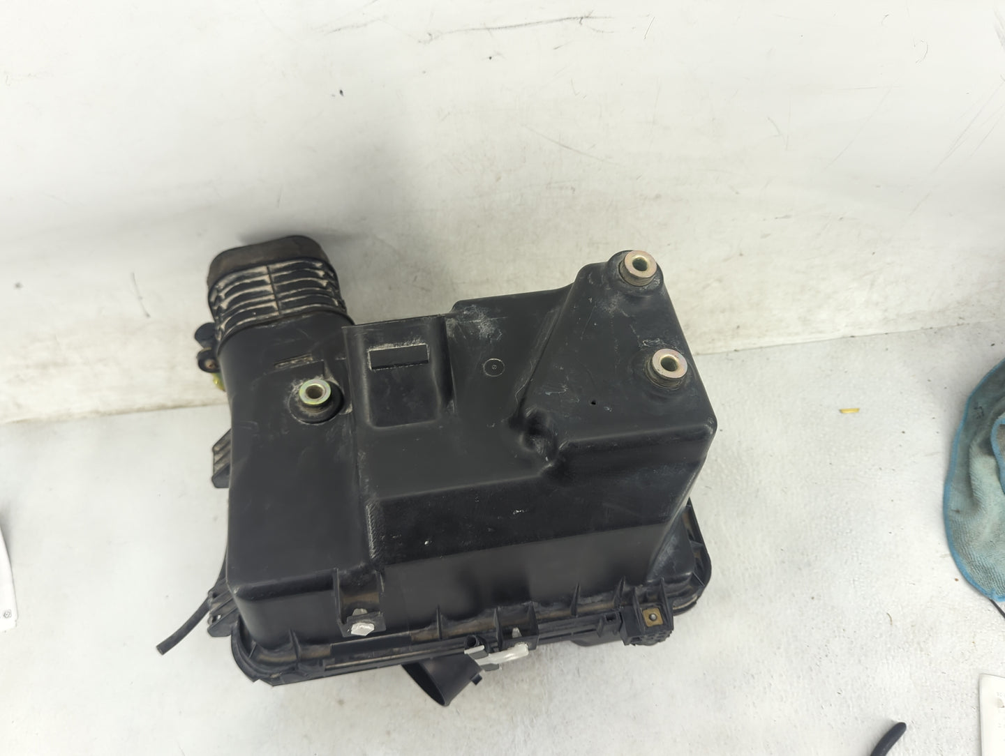 2004-2004 Toyota Sienna Air Cleaner Intake-duct Hose Tube 1477952 - Oemusedautoparts1.com
