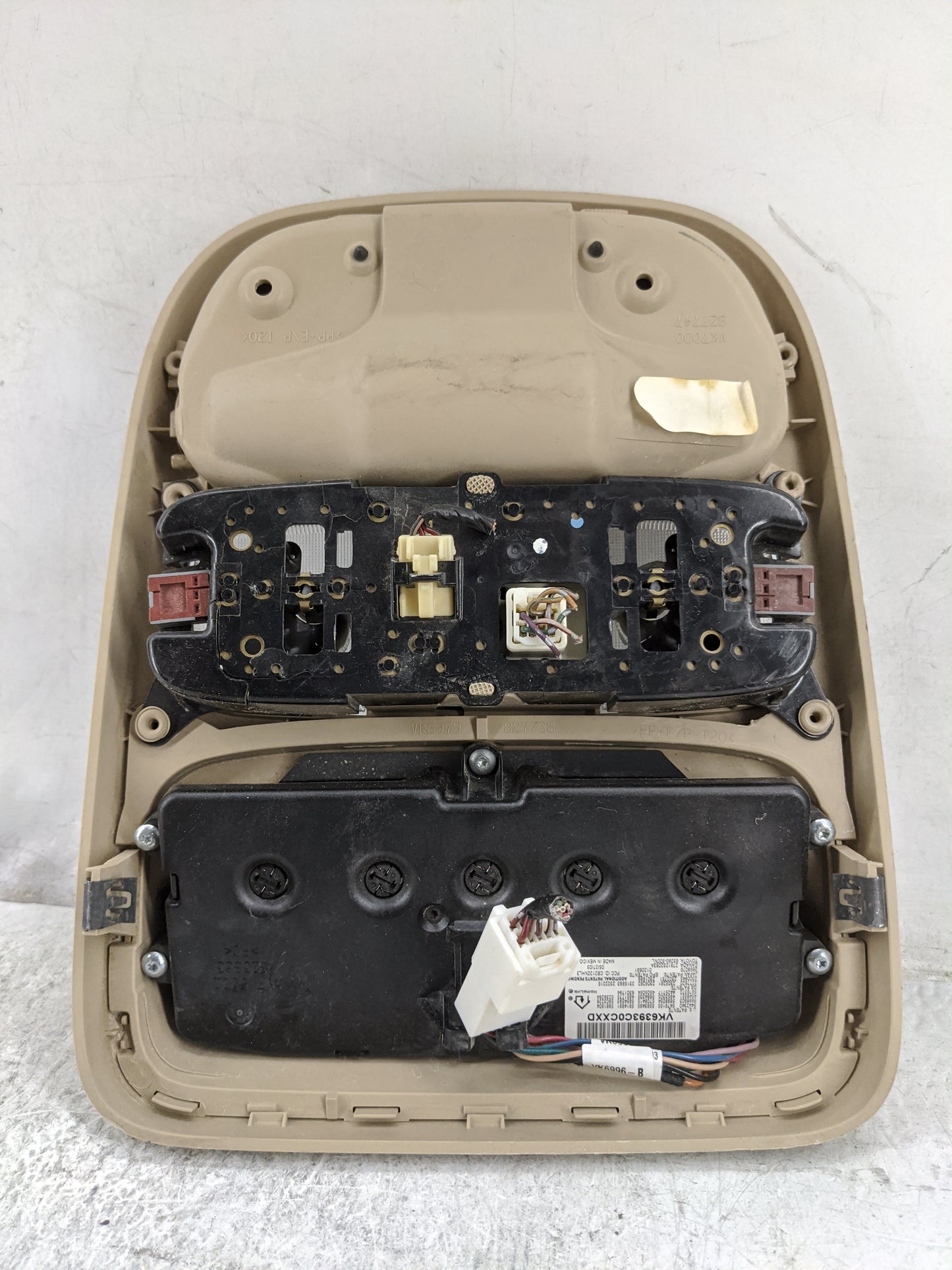 2004-2010 Toyota Sienna Overhead Roof Console Beige - Oemusedautoparts1.com