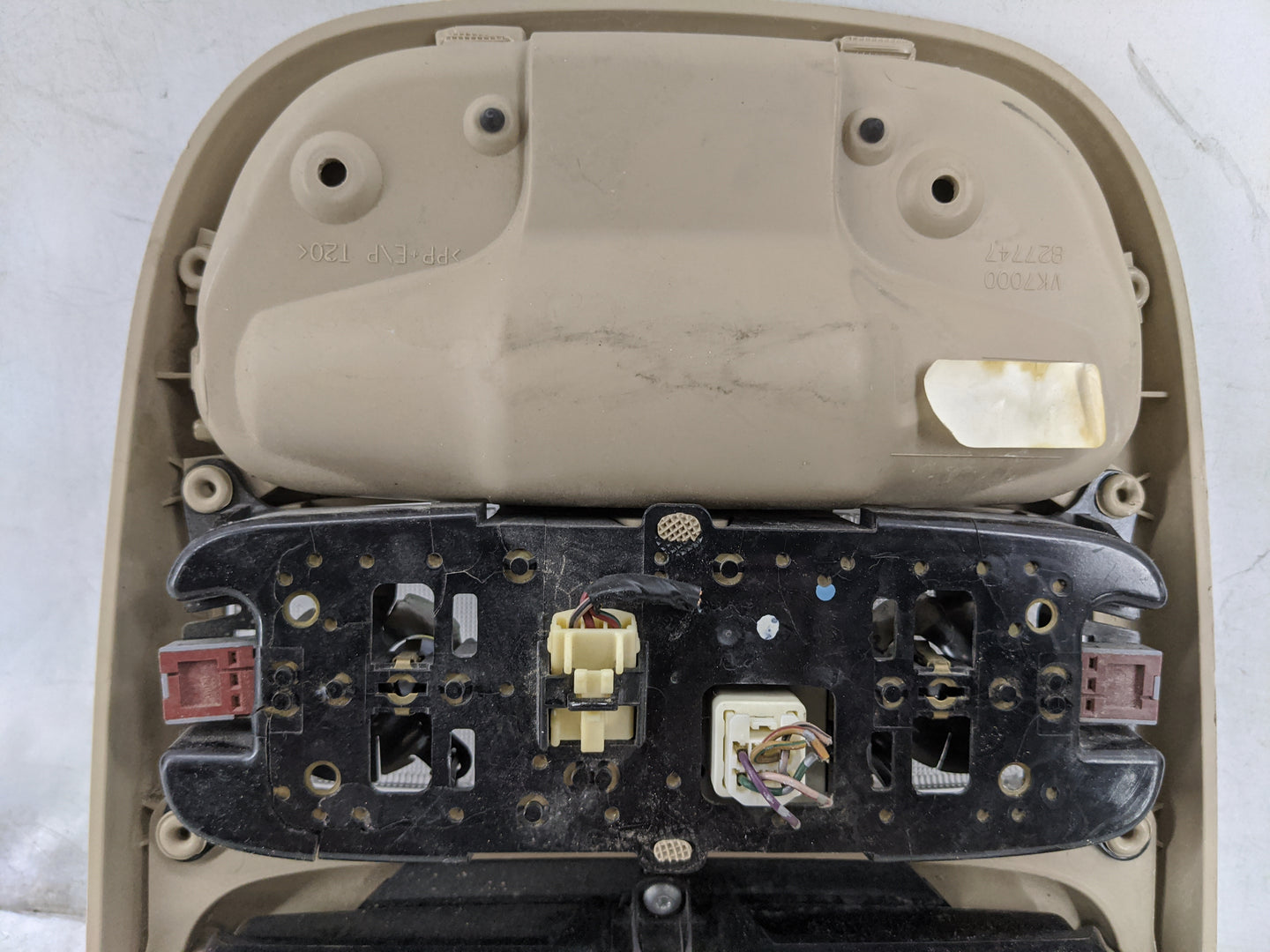 2004-2010 Toyota Sienna Overhead Roof Console Beige - Oemusedautoparts1.com