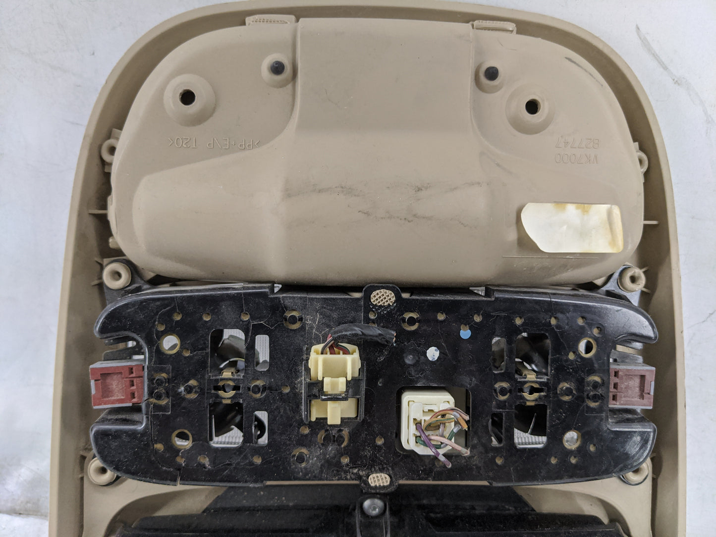 2004-2010 Toyota Sienna Overhead Roof Console Beige - Oemusedautoparts1.com