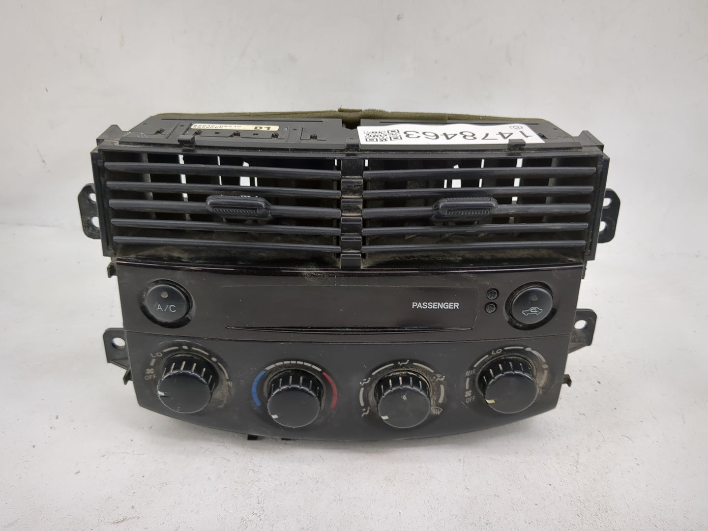 2004 Toyota Sienna Climate Control Module Temperature AC/Heater Replacement P/N:84010-08010 3G220CC Fits OEM Used Auto Parts
