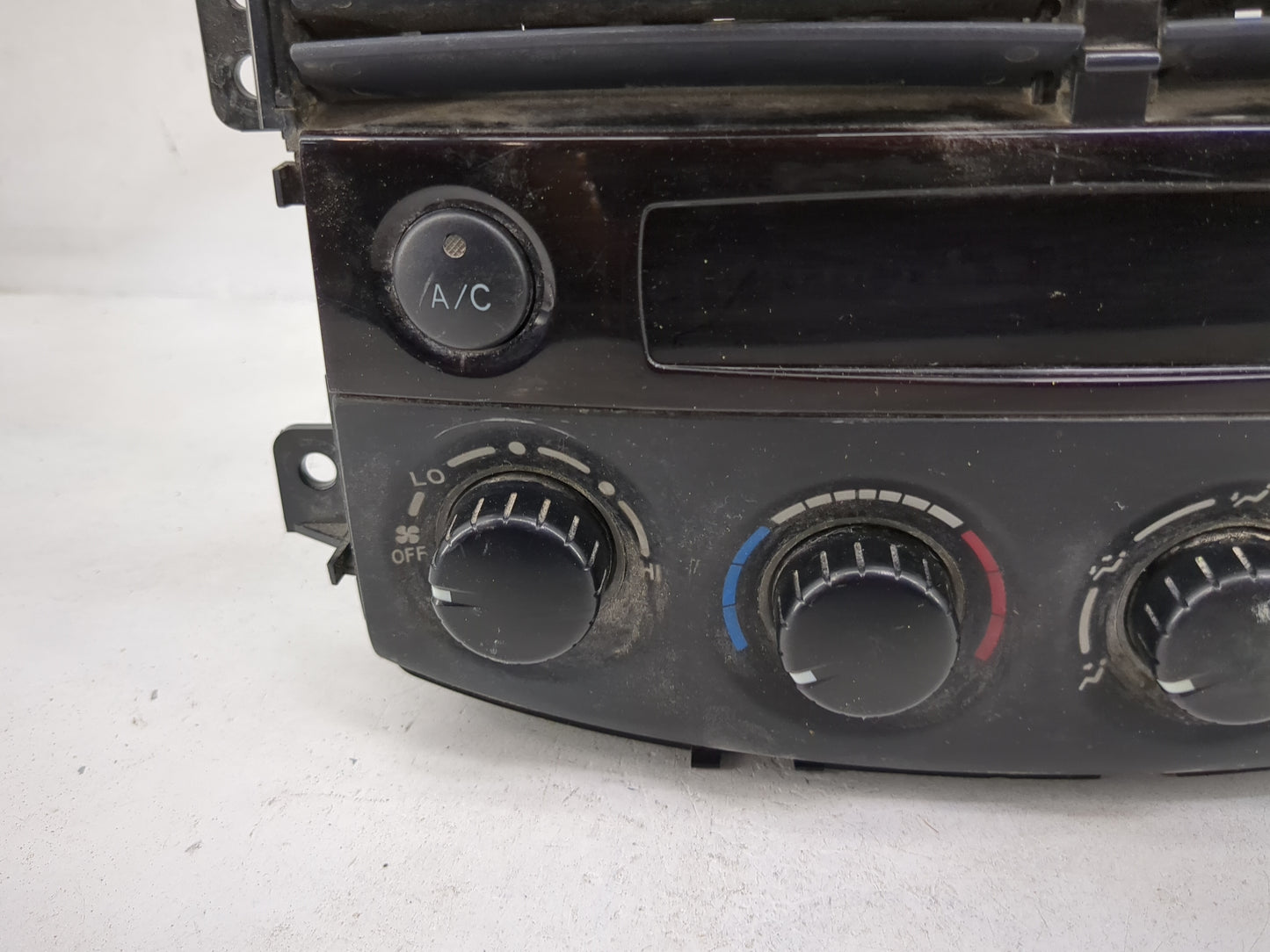 2004 Toyota Sienna Climate Control Module Temperature AC/Heater Replacement P/N:84010-08010 3G220CC Fits OEM Used Auto Parts