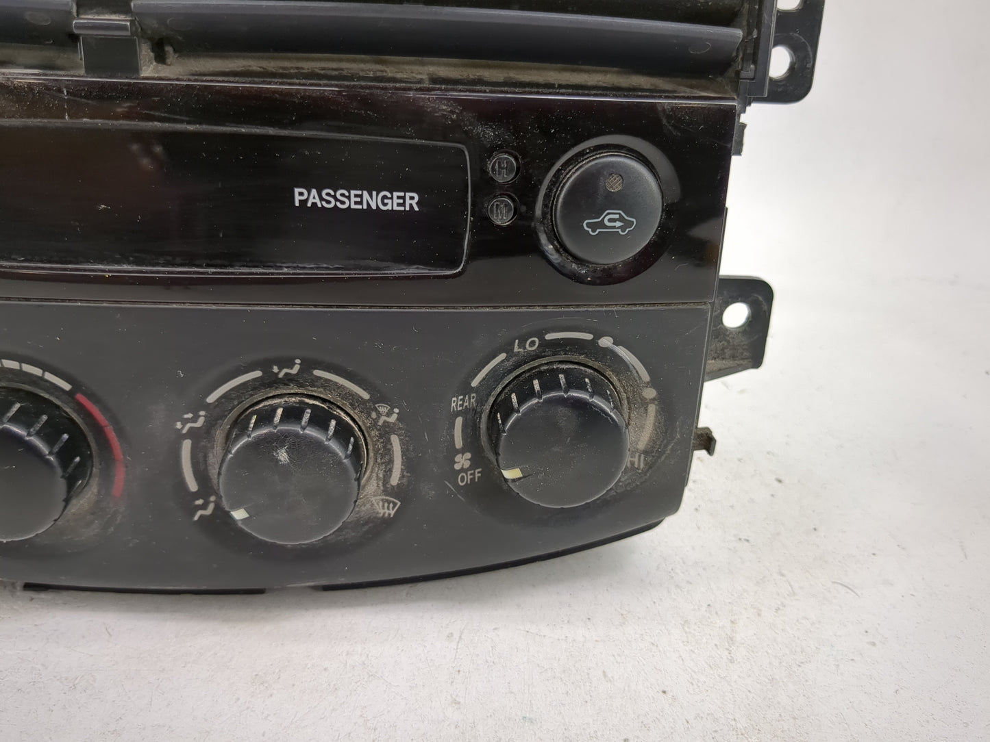 2004 Toyota Sienna Climate Control Module Temperature AC/Heater Replacement P/N:84010-08010 3G220CC Fits OEM Used Auto Parts