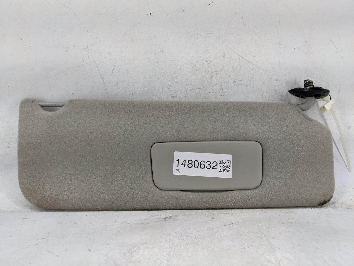 2004 Toyota Sienna Sun Visor Shade Replacement Passenger Right Mirror Fits OEM Used Auto Parts - Oemusedautoparts1.com