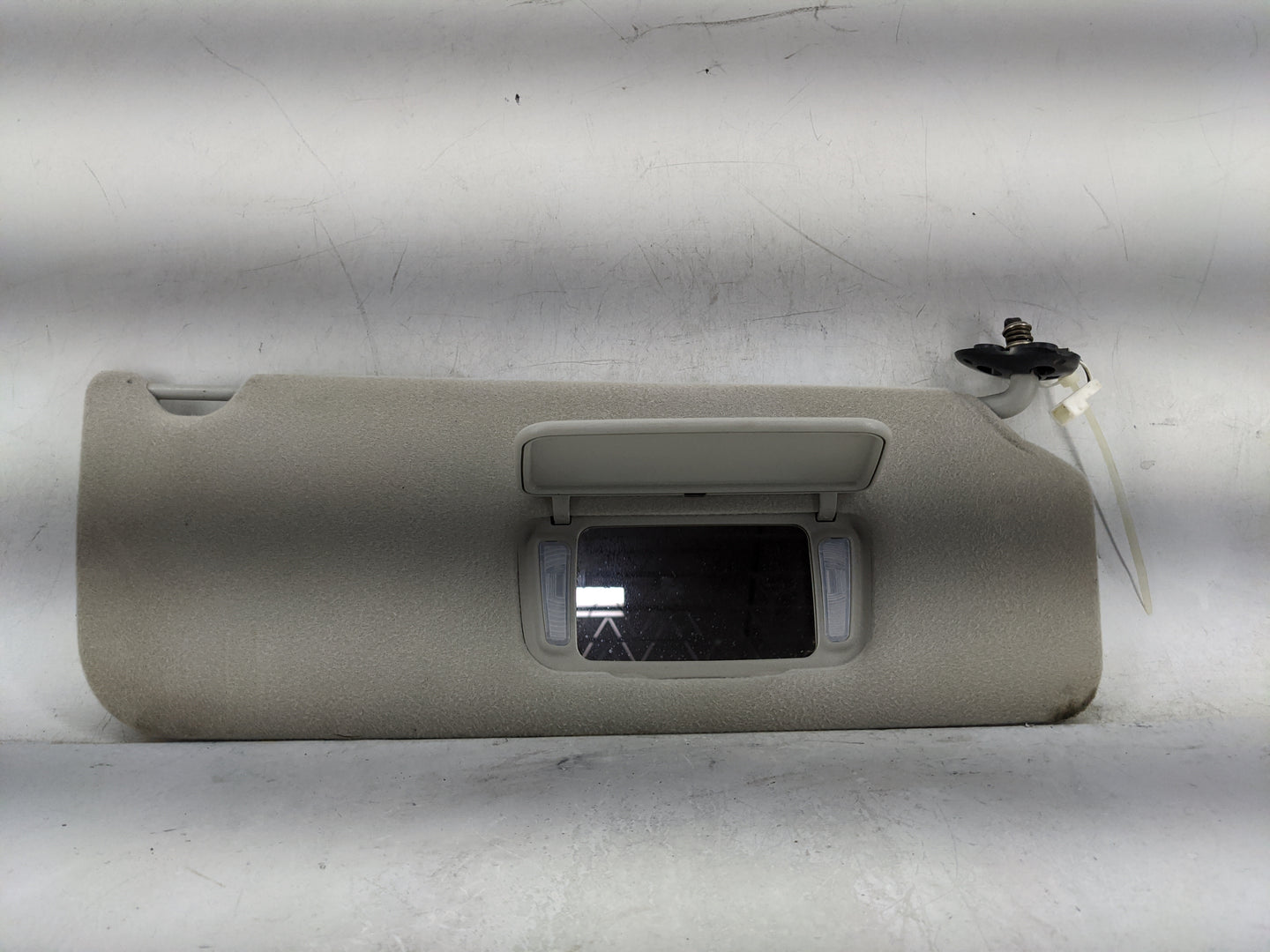 2004 Toyota Sienna Sun Visor Shade Replacement Passenger Right Mirror Fits OEM Used Auto Parts - Oemusedautoparts1.com