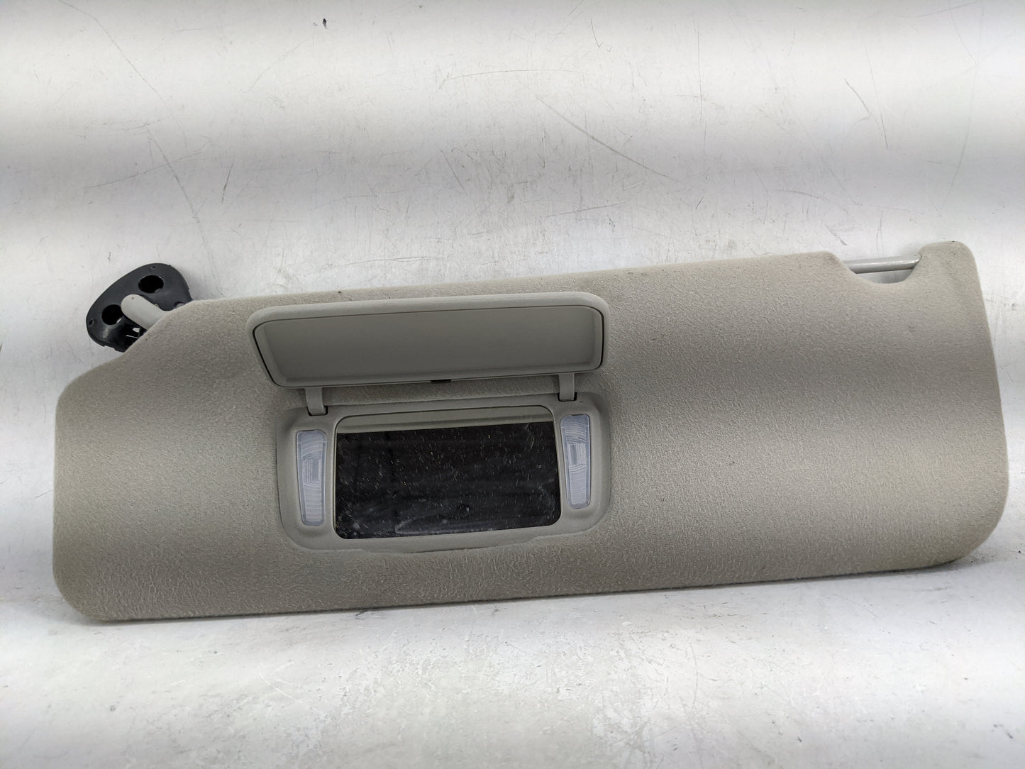 2004 Toyota Sienna Sun Visor Shade Replacement Driver Left Mirror Fits OEM Used Auto Parts - Oemusedautoparts1.com