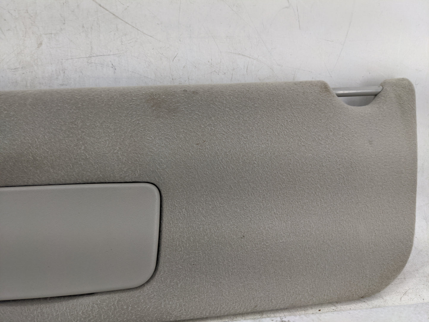 2004 Toyota Sienna Sun Visor Shade Replacement Driver Left Mirror Fits OEM Used Auto Parts - Oemusedautoparts1.com