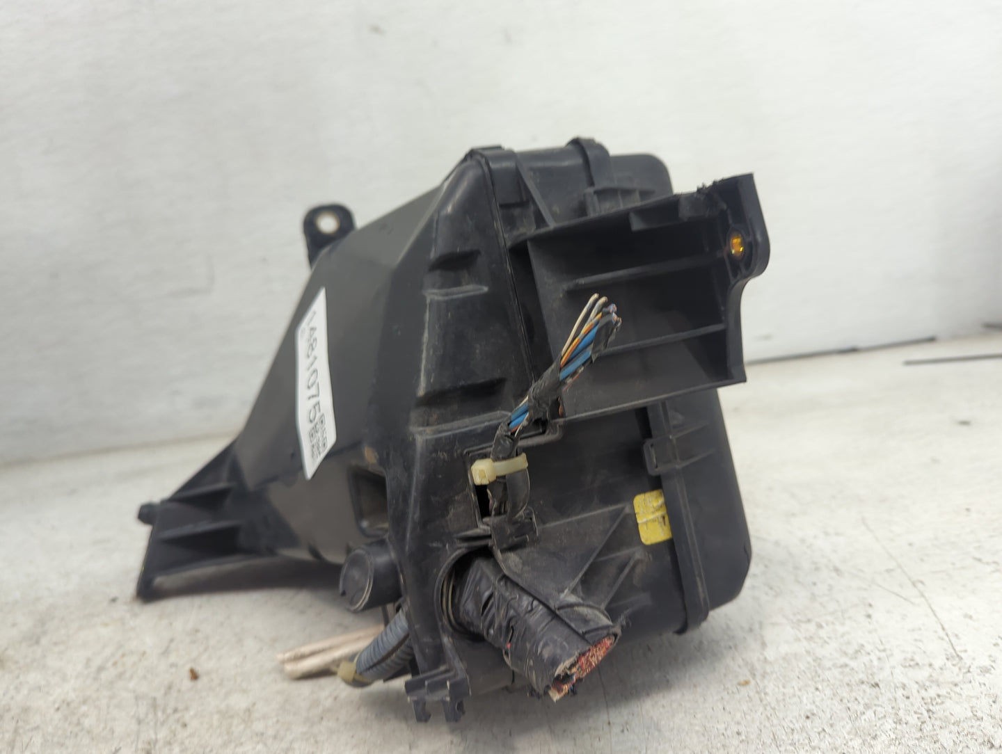 2004-2006 Toyota Sienna Fusebox Fuse Box Panel Relay Module Fits Fits 2004 2005 2006 OEM Used Auto Parts - Oemusedautoparts1
