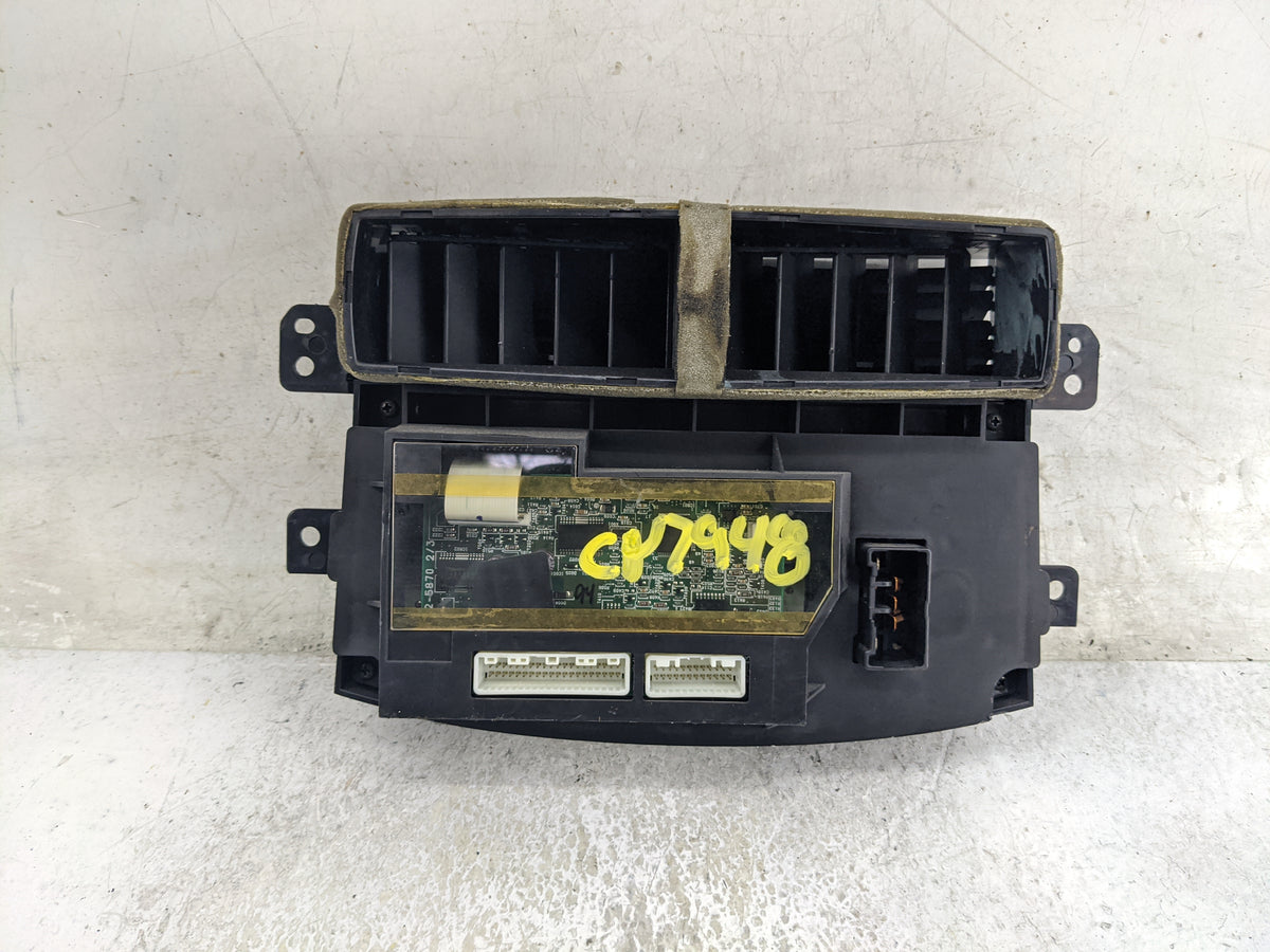 2004 Toyota Sienna Climate Control Module Temperature AC/Heater Replacement P/N:84010-08010 Fits OEM Used Auto Parts - Oemus
