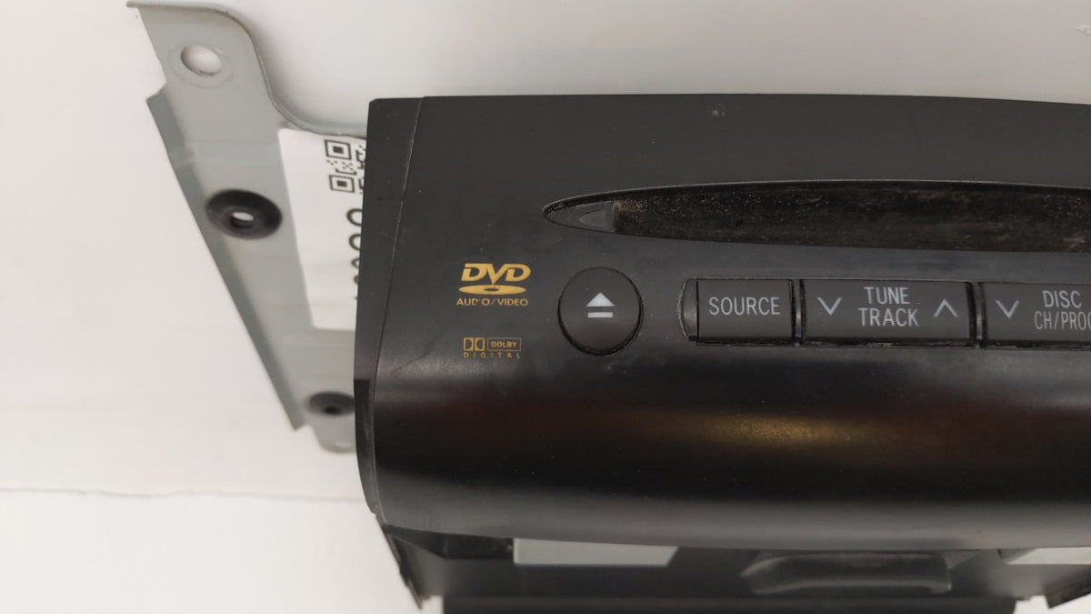 Toyota Sienna Am Fm Cd Player Radio Receiver 246938 - Oemusedautoparts1.com