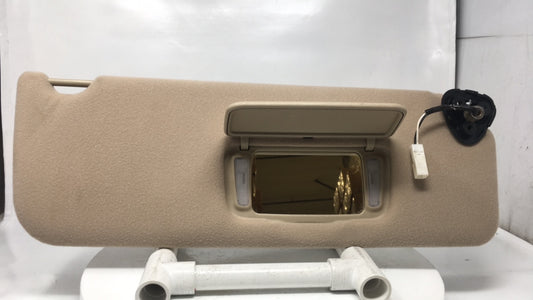 2004 Toyota Sienna Sun Visor Shade Replacement Passenger Right Mirror Fits OEM Used Auto Parts - Oemusedautoparts1.com