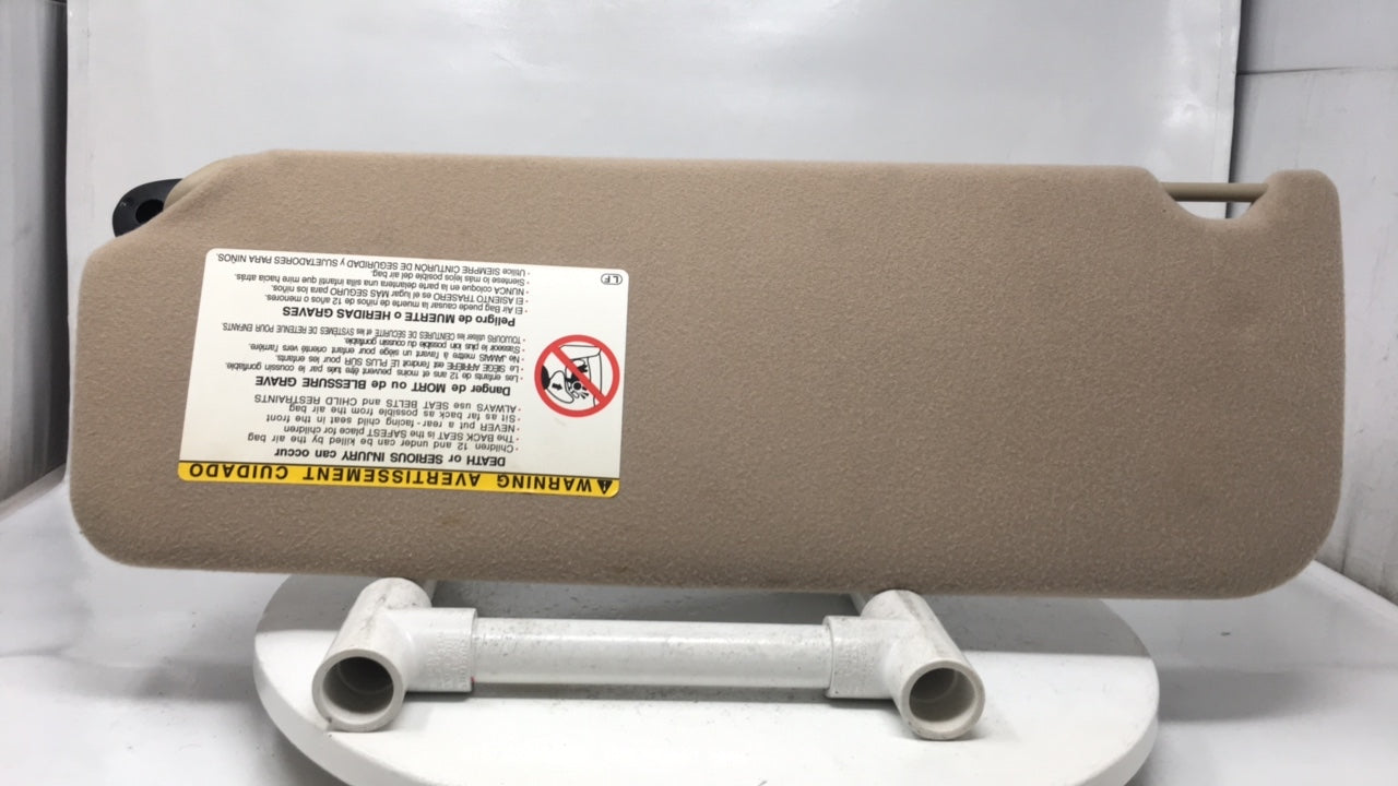 2004 Toyota Sienna Sun Visor Shade Replacement Passenger Right Mirror Fits OEM Used Auto Parts - Oemusedautoparts1.com