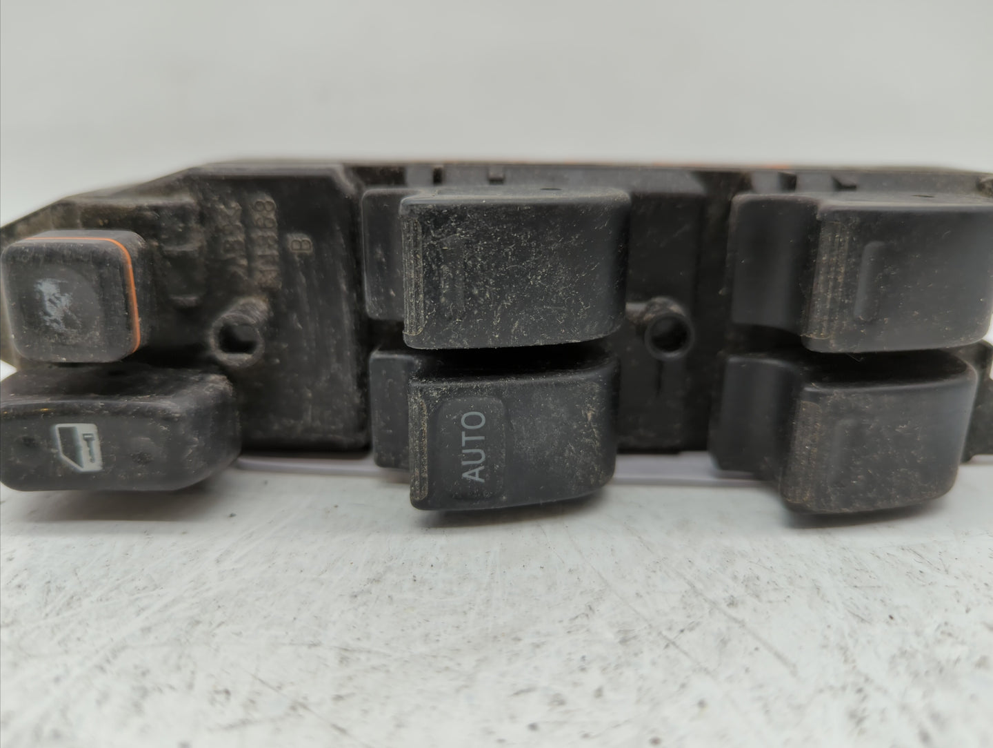 2004-2010 Toyota Sienna Master Power Window Switch Replacement Driver Side Left P/N:514868 74231-AA060 Fits OEM Used Auto Pa