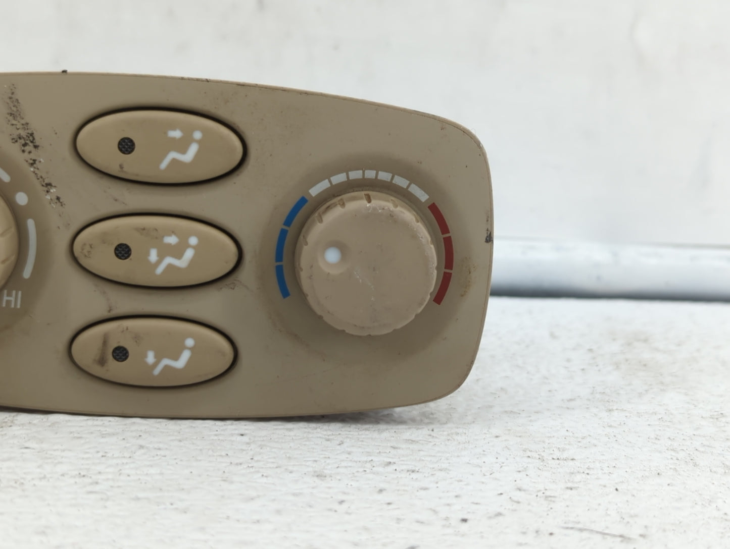 2004-2010 Toyota Sienna Climate Control Module Temperature AC/Heater Replacement P/N:758483 84010-08130 Fits OEM Used Auto P