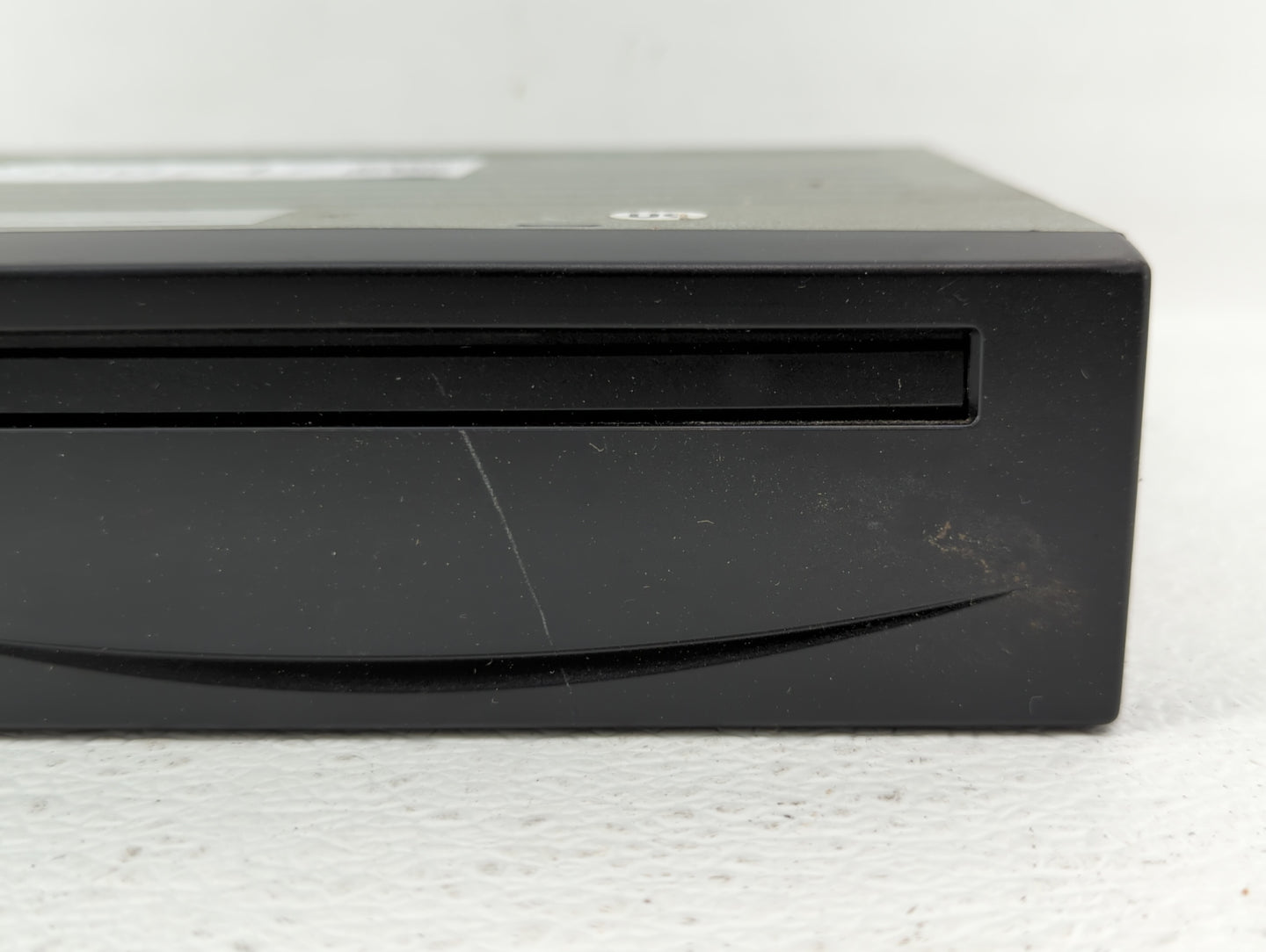 2004-2004 Toyota Sienna Information Display Screen - Oemusedautoparts1.com