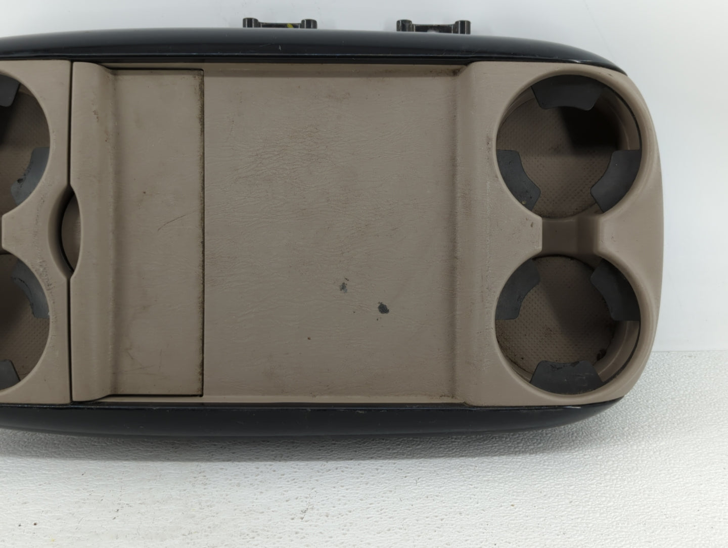 2004-2010 Toyota Sienna Overhead Roof Console Interior Dome Light - Oemusedautoparts1.com